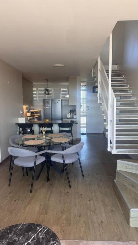 To Let 2 Bedroom Property for Rent in Pinelands Western Cape